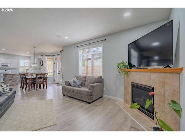 1710 Se 4TH Ave, Battle Ground, WA 98604