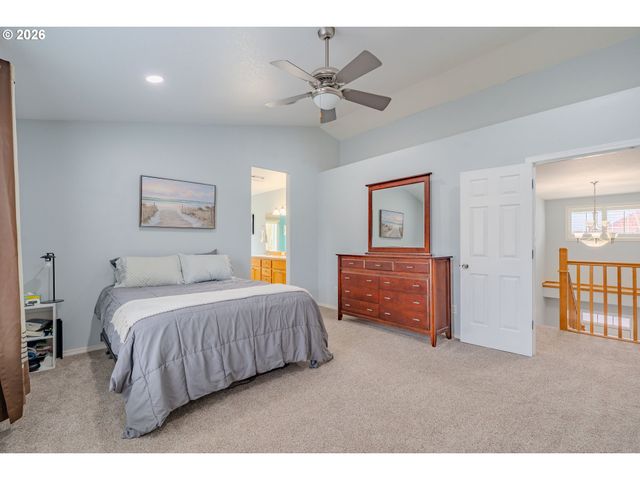 1710 Se 4TH Ave, Battle Ground, WA 98604