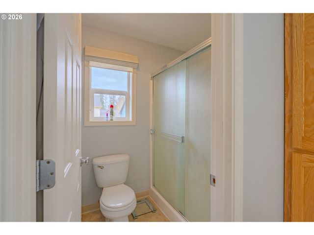 1710 Se 4TH Ave, Battle Ground, WA 98604