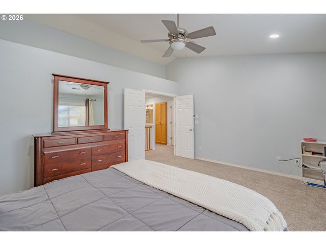 1710 Se 4TH Ave, Battle Ground, WA 98604