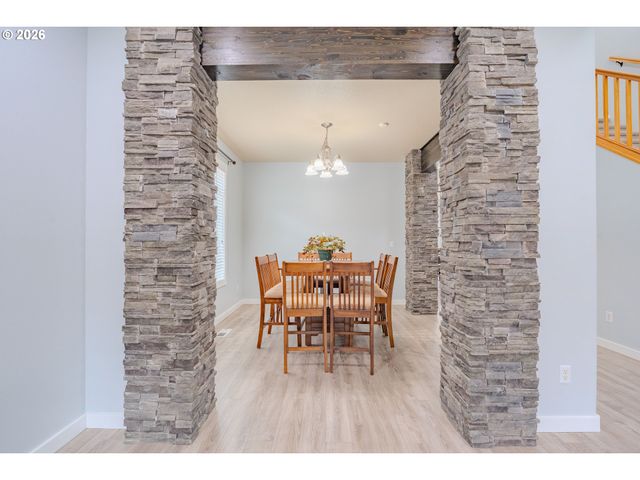 1710 Se 4TH Ave, Battle Ground, WA 98604