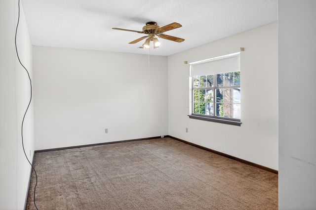 2 Pine Marr Lane, Hixson, TN 37343