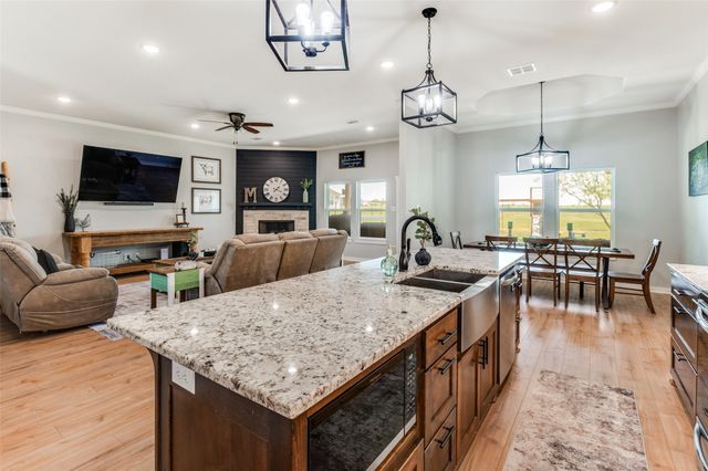 2340 County Road 1104, Cleburne, TX 76031