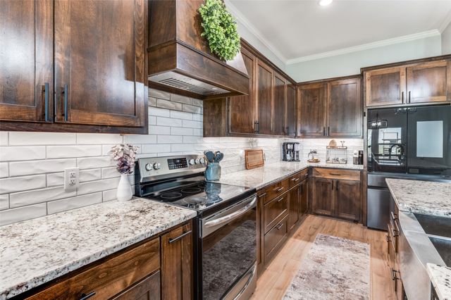 2340 County Road 1104, Cleburne, TX 76031