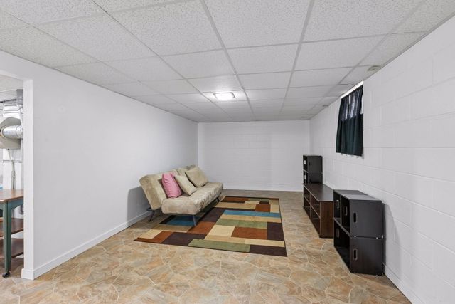 11617 Ilex Street NW, Coon Rapids, MN 55448
