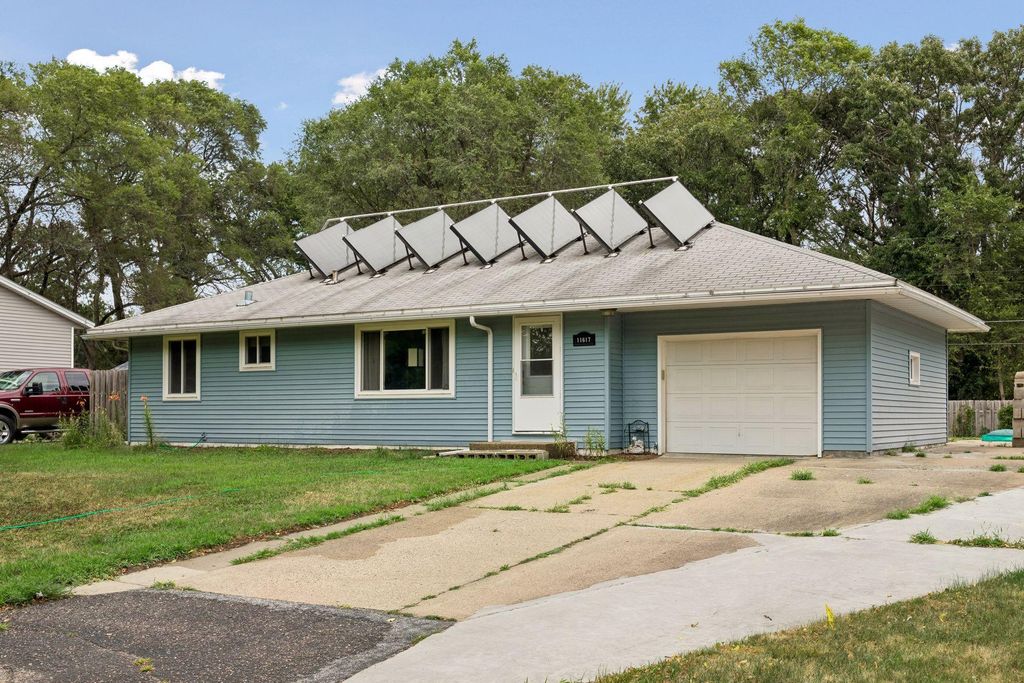 11617 Ilex Street NW, Coon Rapids, MN 55448