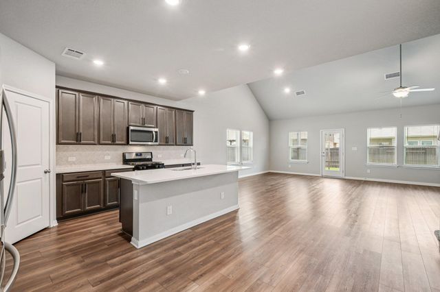 1007 Guadalupe Bass RD, Hutto, TX 78634