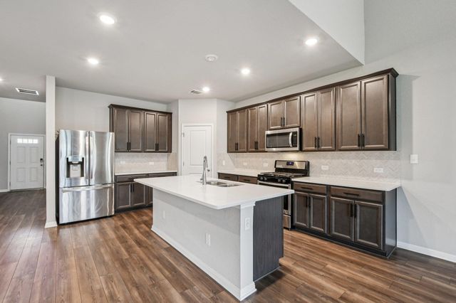 1007 Guadalupe Bass RD, Hutto, TX 78634