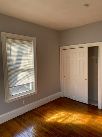 22 Downer Ave. 2, Boston, MA 02125