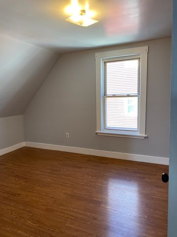 22 Downer Ave. 2, Boston, MA 02125