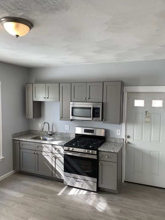 22 Downer Ave. 2, Boston, MA 02125