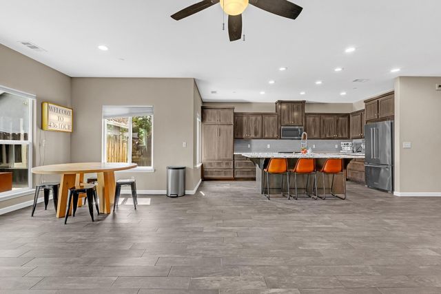 436 Louie Ave, Lodi, CA 95240