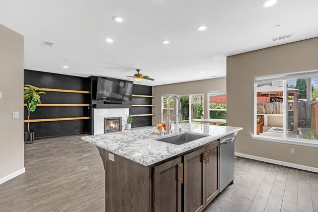 436 Louie Ave, Lodi, CA 95240