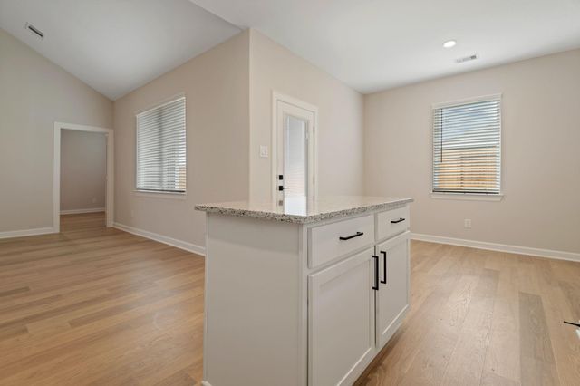 21551 Bluebonnet Bay Drive, Magnolia, TX 77354