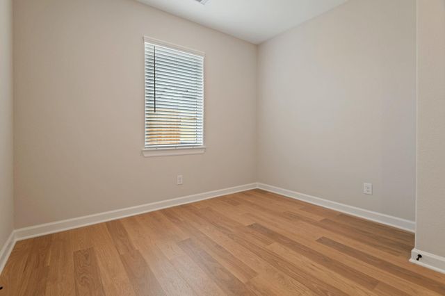 21551 Bluebonnet Bay Drive, Magnolia, TX 77354