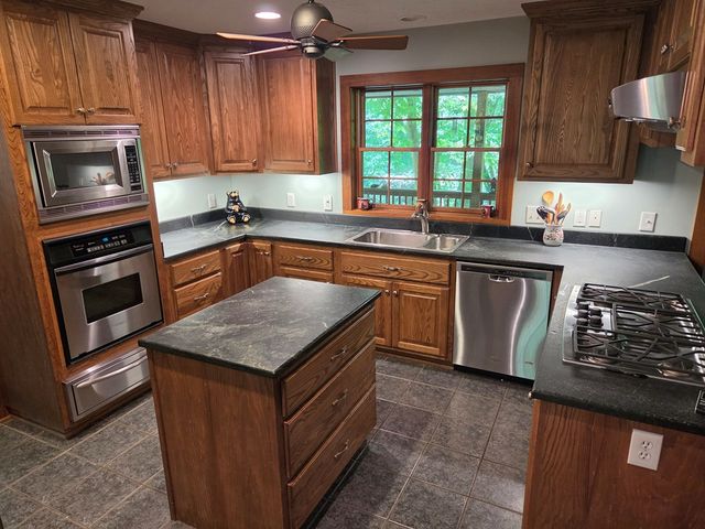 89 Eagle Fork Valley, Hayesville, NC 28904