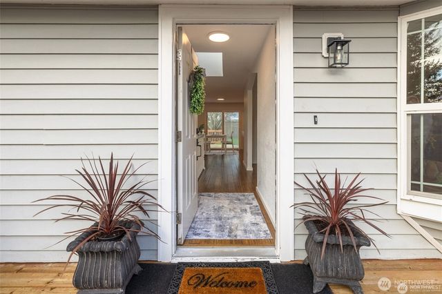 12418 SE 251st Place, Kent, WA 98030