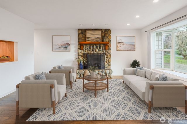 12418 SE 251st Place, Kent, WA 98030