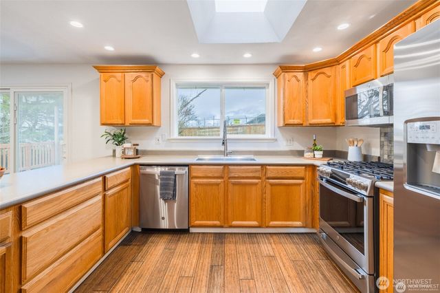 12418 SE 251st Place, Kent, WA 98030