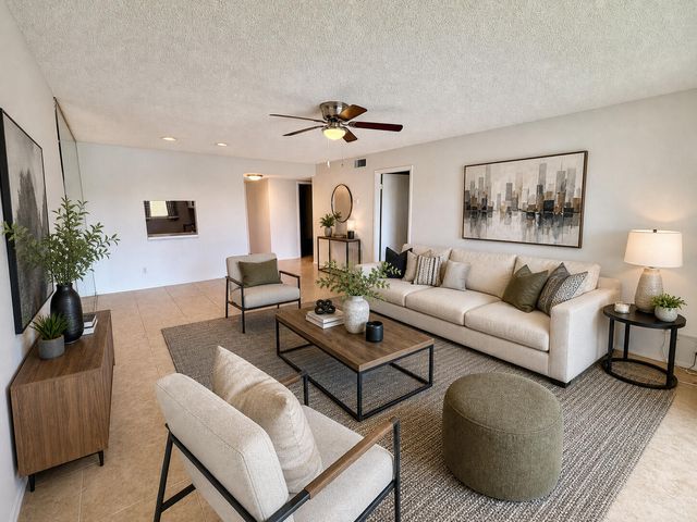 120 Lake Evelyn Drive, West Palm Beach, FL 33411