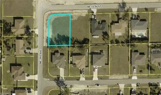 302 NE 11th ST, Cape Coral, FL 33909