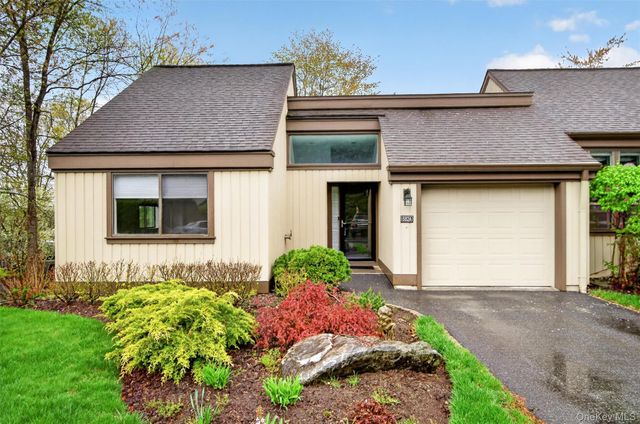 582 Heritage Hills A, Somers, NY 10589