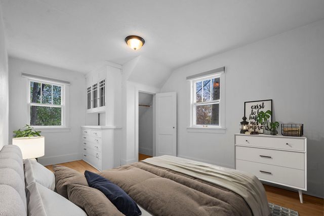 35 Center Street, Excelsior, MN 55331