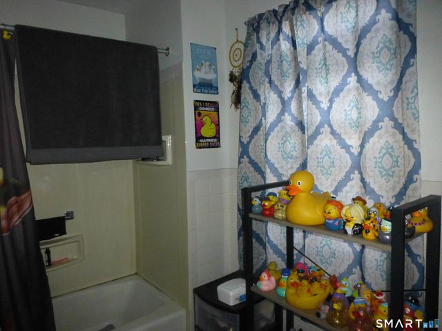 104 Mount Pleasant Street, Norwich, CT 06360