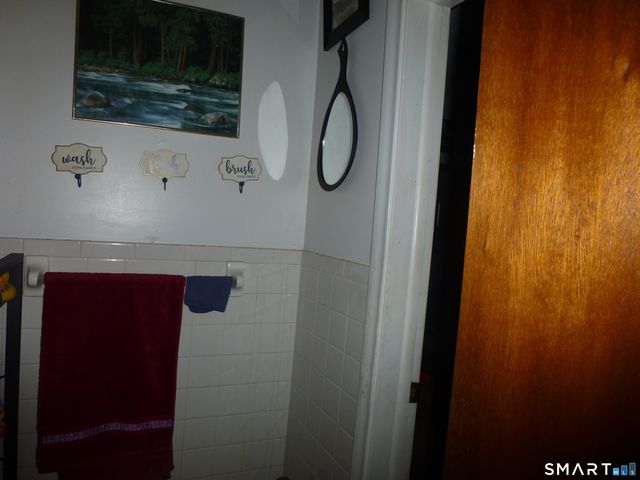 104 Mount Pleasant Street, Norwich, CT 06360