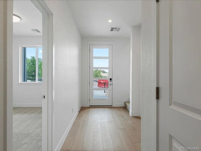 37 Ascent Trail, Englewood, CO 80112