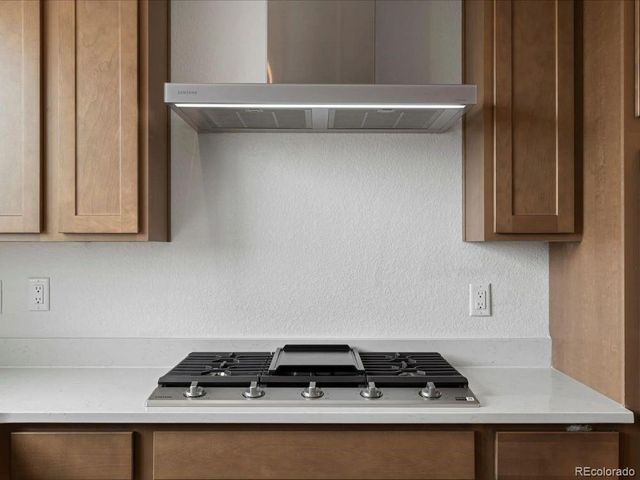 37 Ascent Trail, Englewood, CO 80112