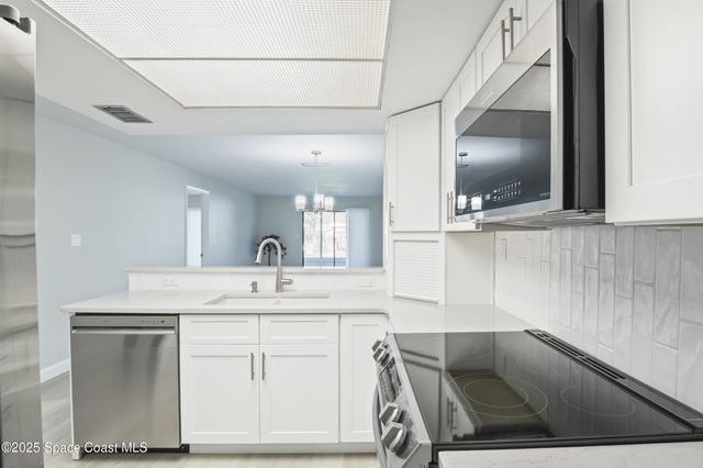 3755 S Hopkins Avenue 6c, Titusville, FL 32780