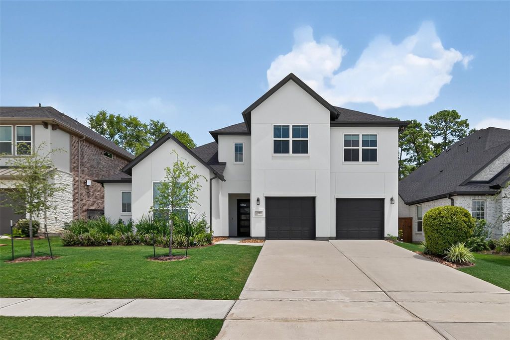 9722 Dani Lake Drive, Tomball, TX 77375