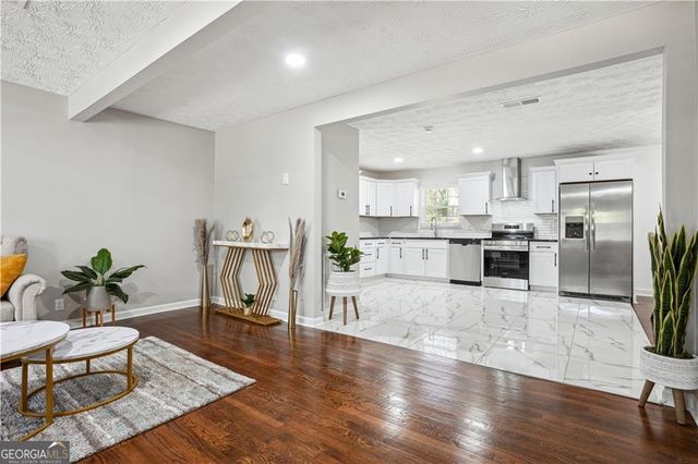 3970 SCOTT Drive, Forest Park, GA 30297