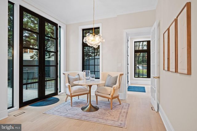 5125 UPTON ST NW, Washington, DC 20016