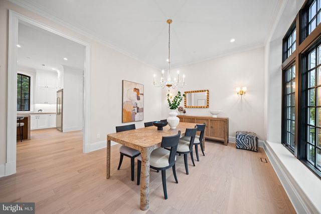 5125 UPTON ST NW, Washington, DC 20016