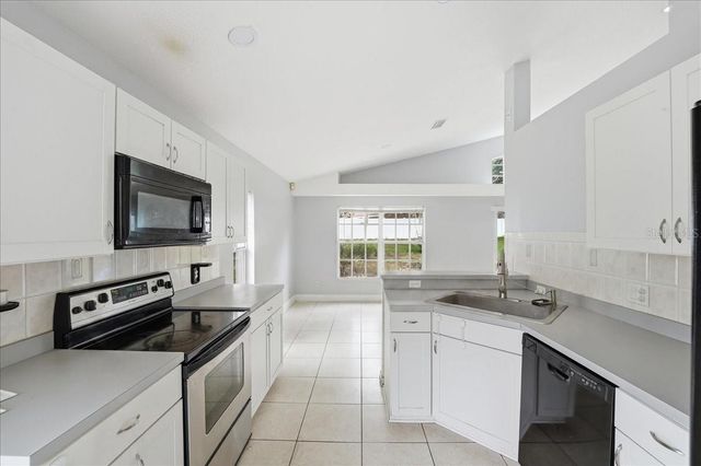 8742 FORT SHEA AVE, Orlando, FL 32822