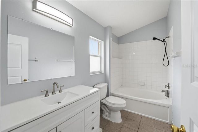 8742 FORT SHEA AVE, Orlando, FL 32822