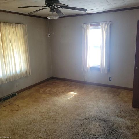 142 Motsinger Drive, Winston-salem, NC 27107