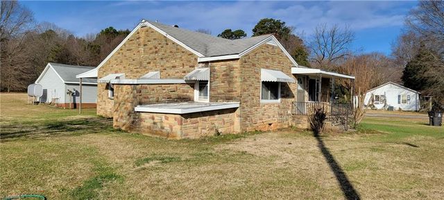 142 Motsinger Drive, Winston-salem, NC 27107