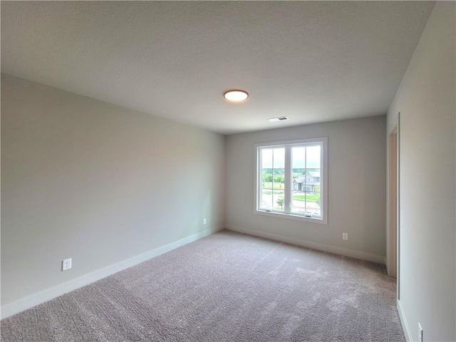 18232 Oakmont Street, Overland Park, KS 66013