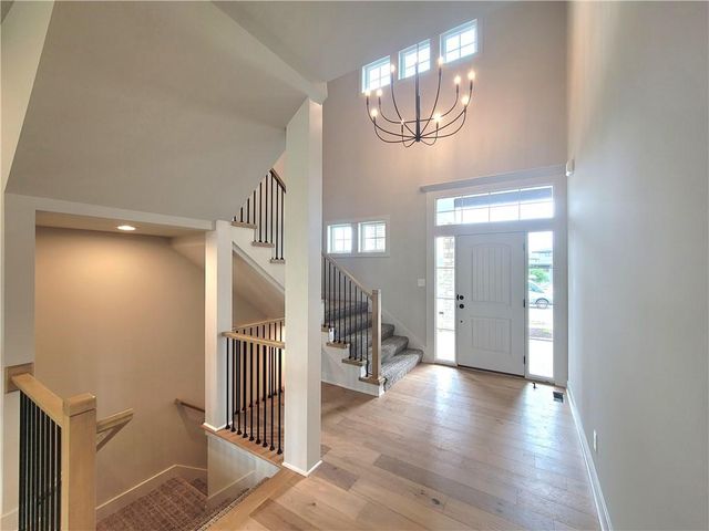 18232 Oakmont Street, Overland Park, KS 66013