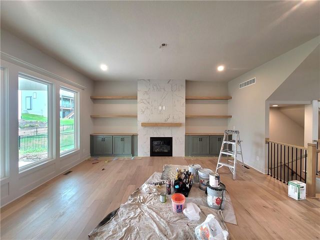 18232 Oakmont Street, Overland Park, KS 66013