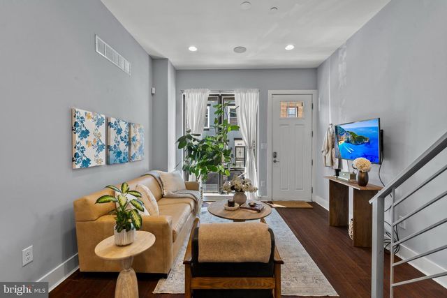 1841 MOUNTAIN ST, Philadelphia, PA 19145