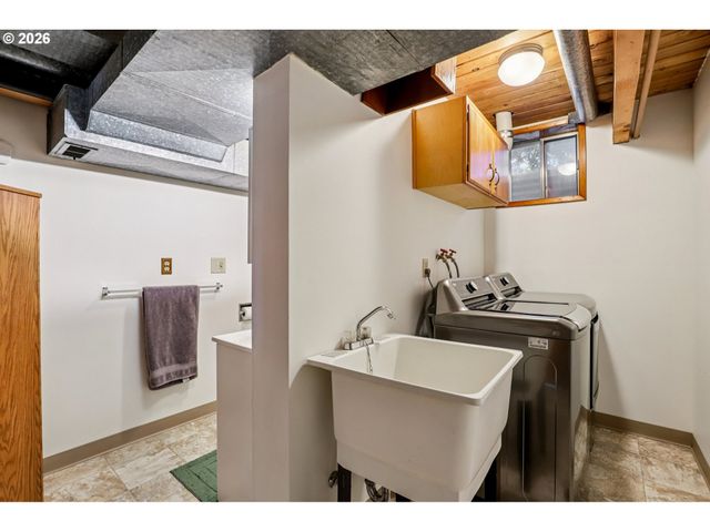 6117 IDAHO St, Vancouver, WA 98661