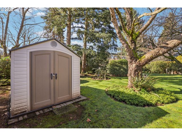 6117 IDAHO St, Vancouver, WA 98661