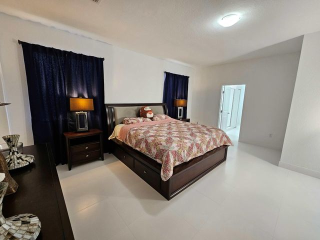 15743 SW 136th Terrace, Miami, FL 33196