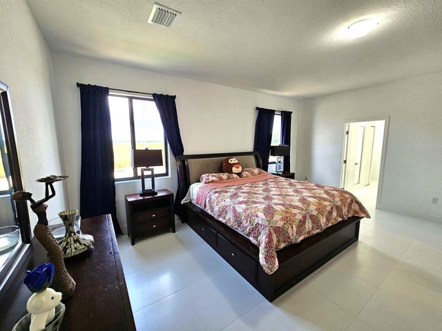 15743 SW 136th Terrace, Miami, FL 33196