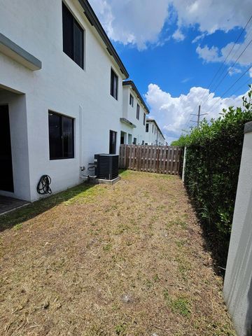 15743 SW 136th Terrace, Miami, FL 33196