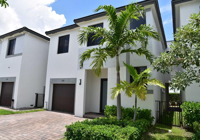 15743 SW 136th Terrace, Miami, FL 33196